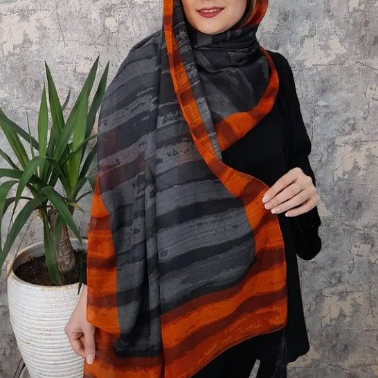 شال حاشیه دار نارنجی