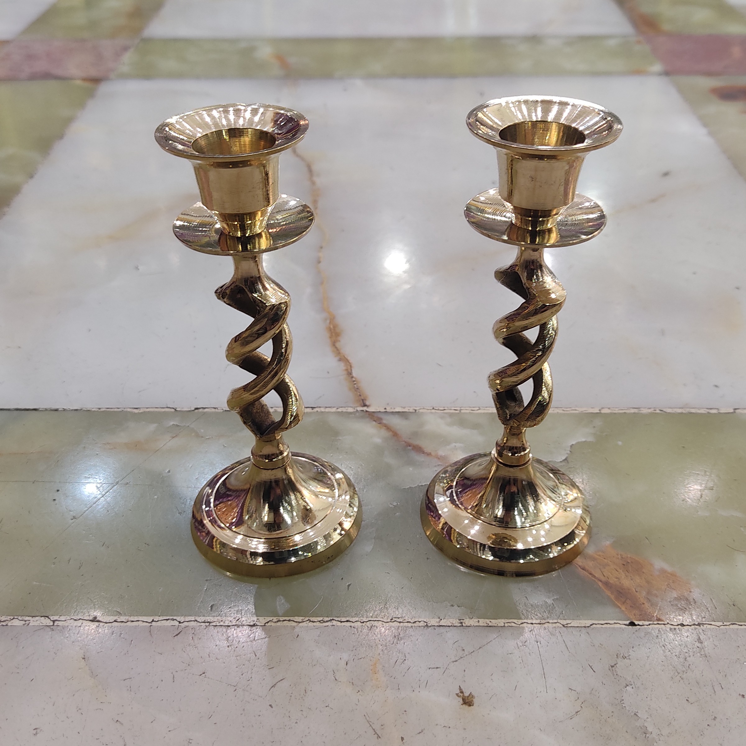 شمعدان پیچ برنجی
