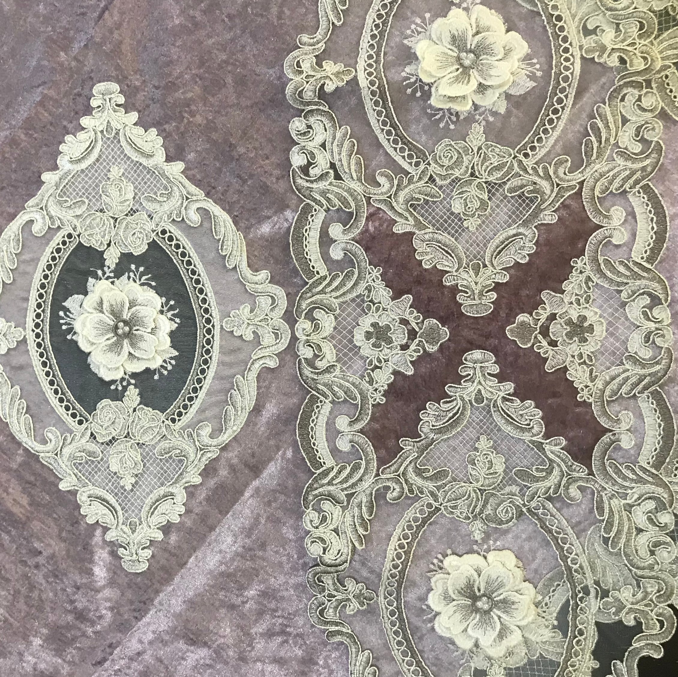 رومیزی 4 تیکه طرح ترک(رنگ پوست پیازی )