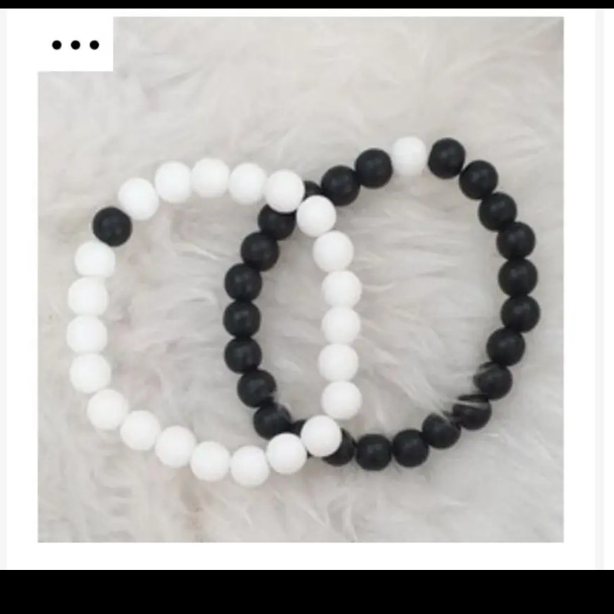 دستبند اونیکس سفید و مشکی