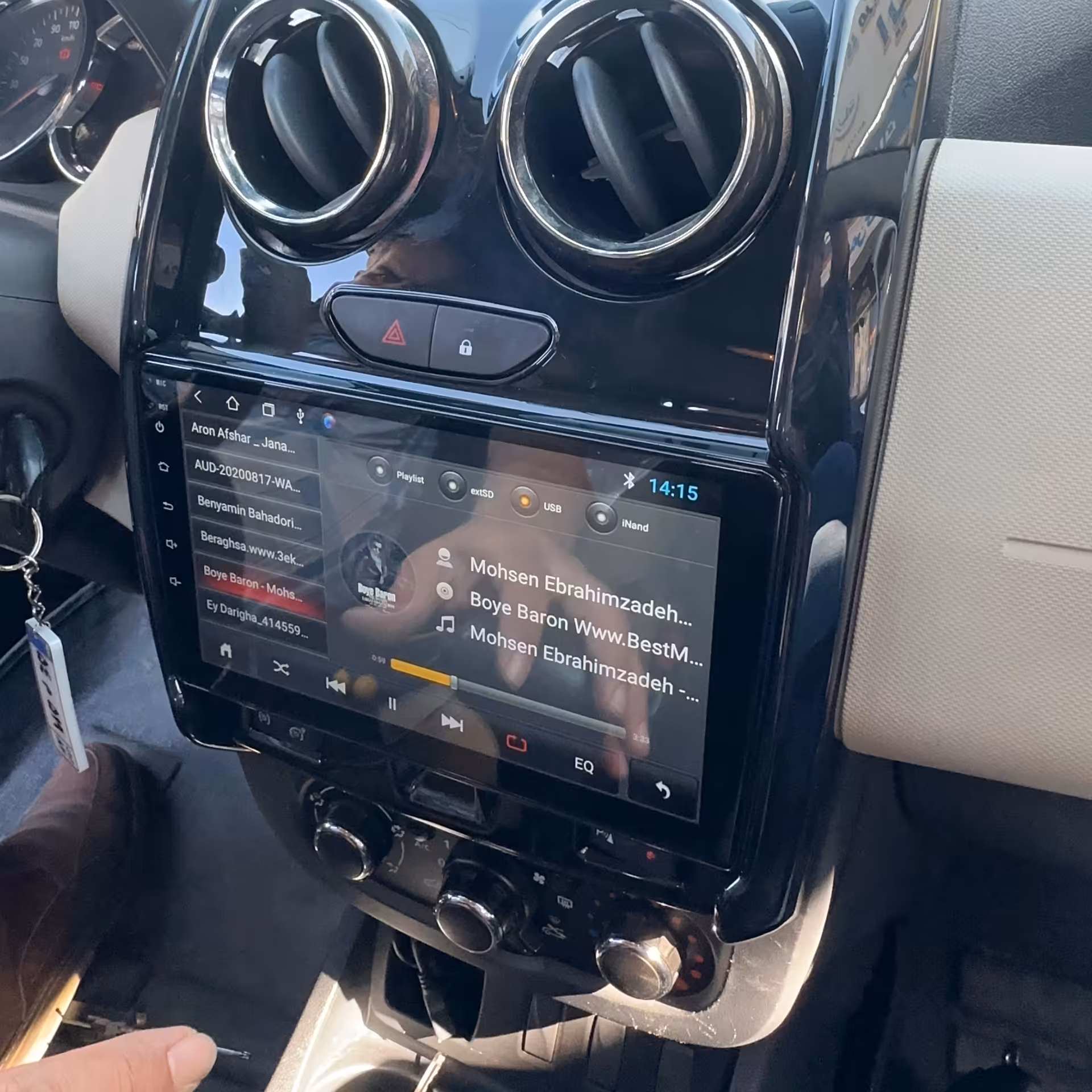 مانیتور های اندروید