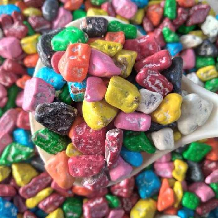 دراژه سنگ صخره ای شکلاتی تازه و خوشمزه (نیم کیلو)