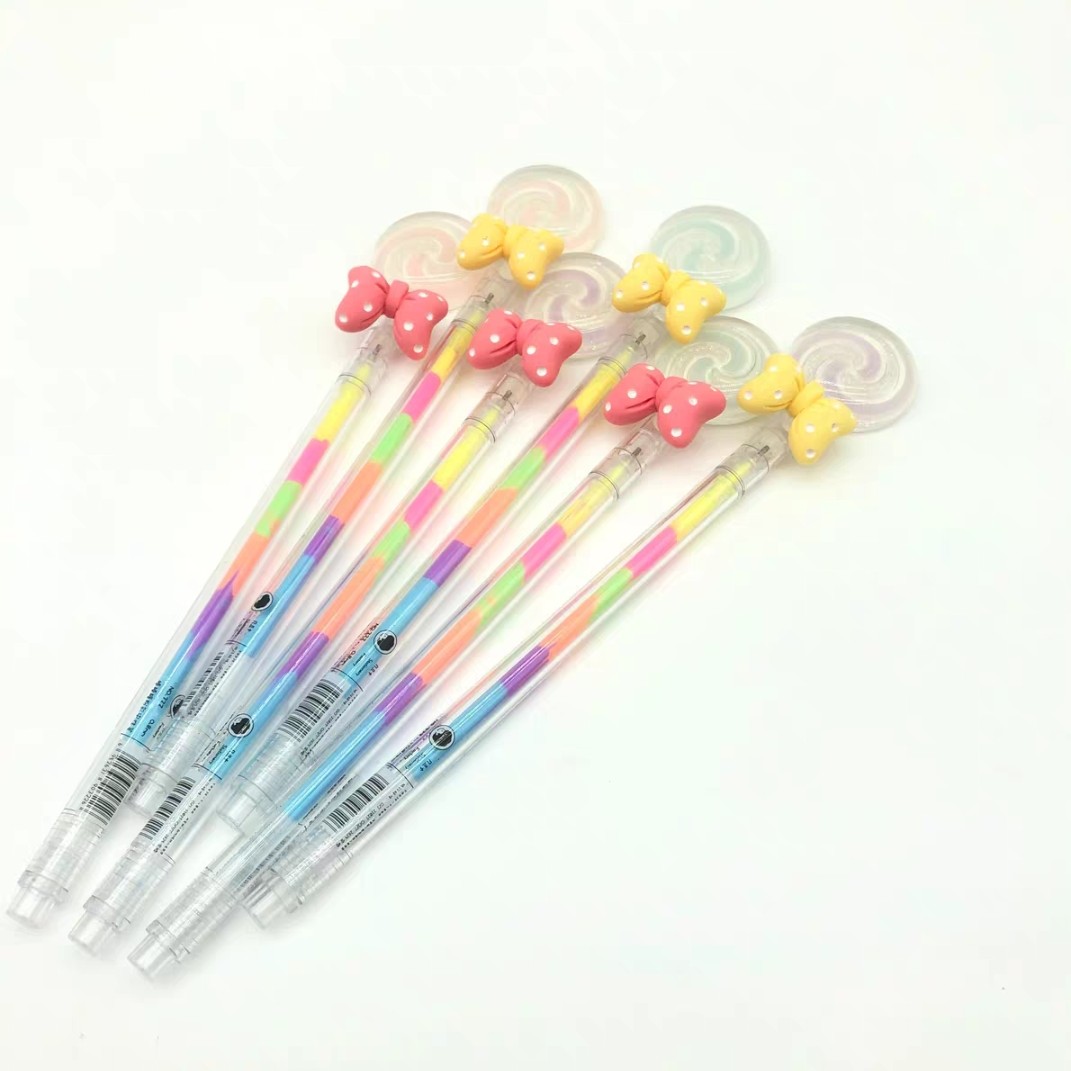 خودکار آب نباتی یک خودکار و یک جوهر ولی چند رنگ 6 رنگ در یک خودکار 