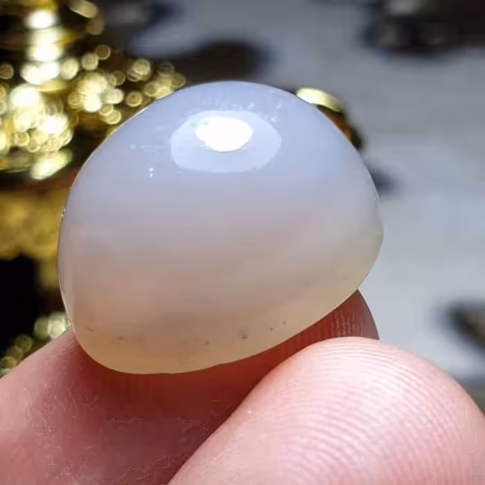  نگین فوق العاده زیبای سنگ صد درصد طبیعی عقیق کبود خراسانی اصل معدنی
کد  25929