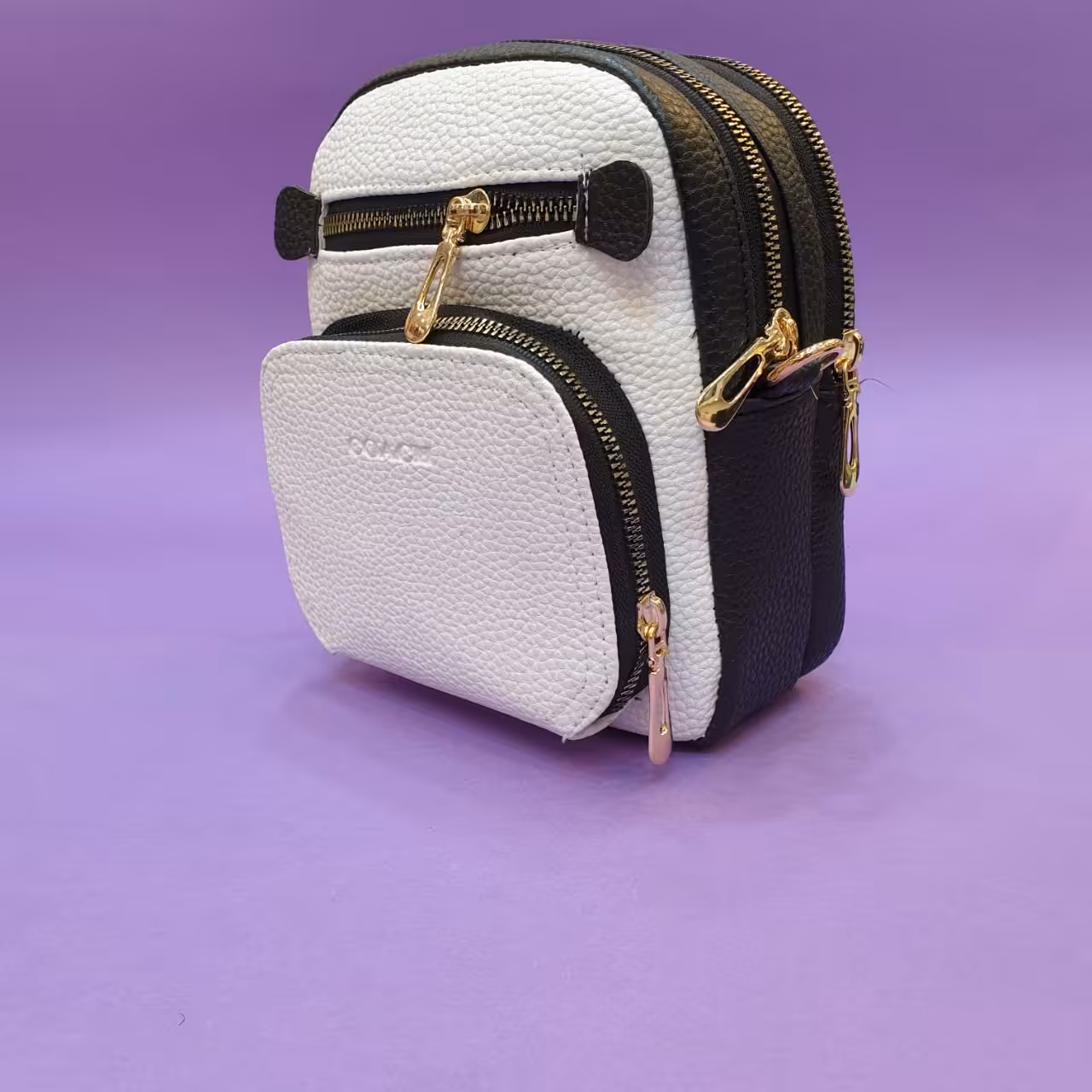 کیف  پاسپورتی جادار