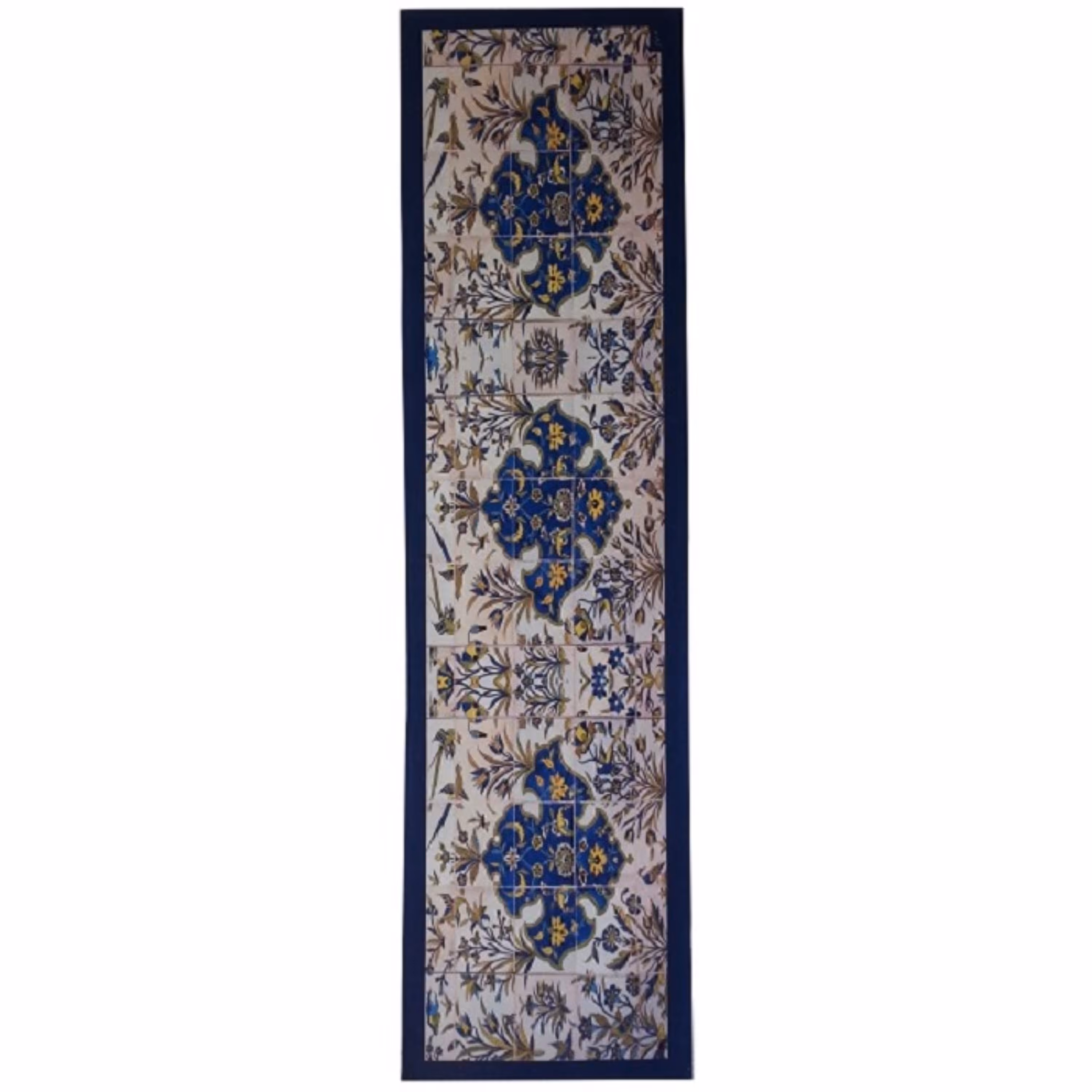 رومیزی رانر مخمل کوبیده طرح کاشی کد MAKHRAN10 کیفیت جنس و رنگ عالی بدون آستر