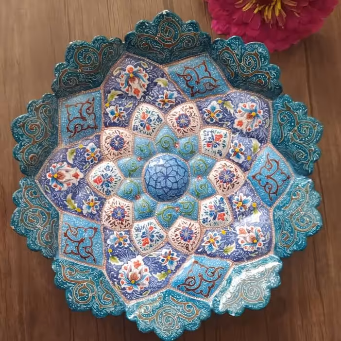 بشقاب مینا پرداز سایز 20 سانتی مدل ستاره