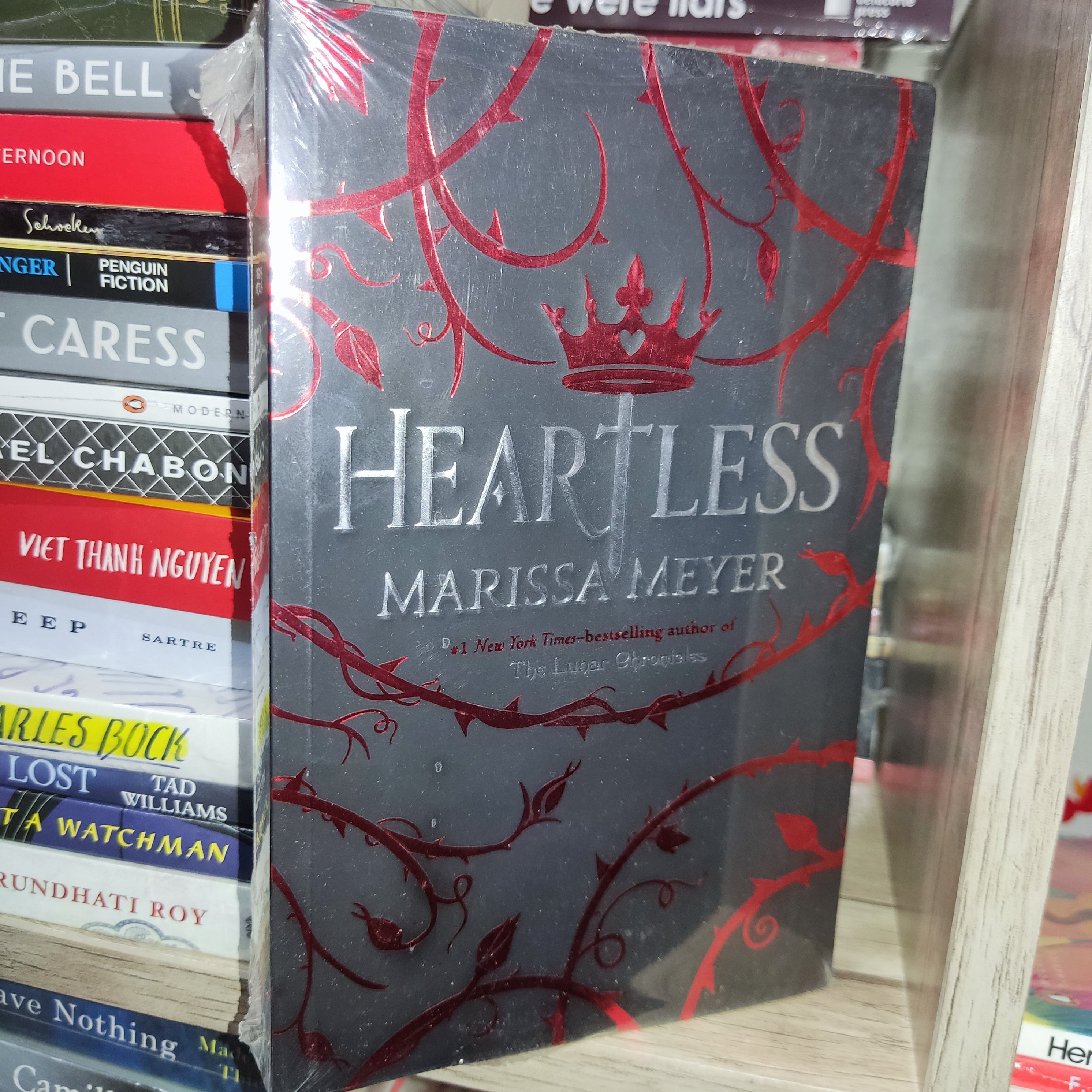 کتاب زبان اصلی Heartless (سنگدل) - اثر ماریسا میر