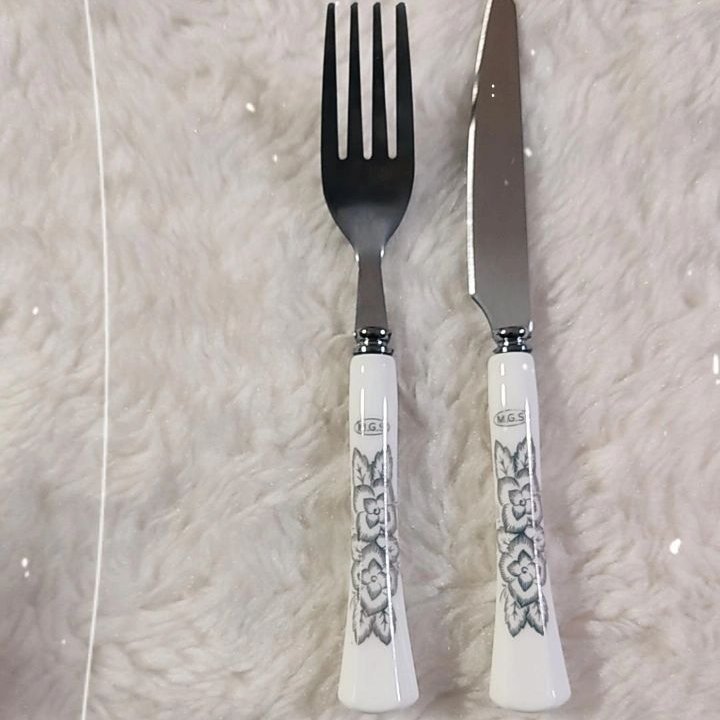 کارد و چنگال دسته سرامیکی برند MGS