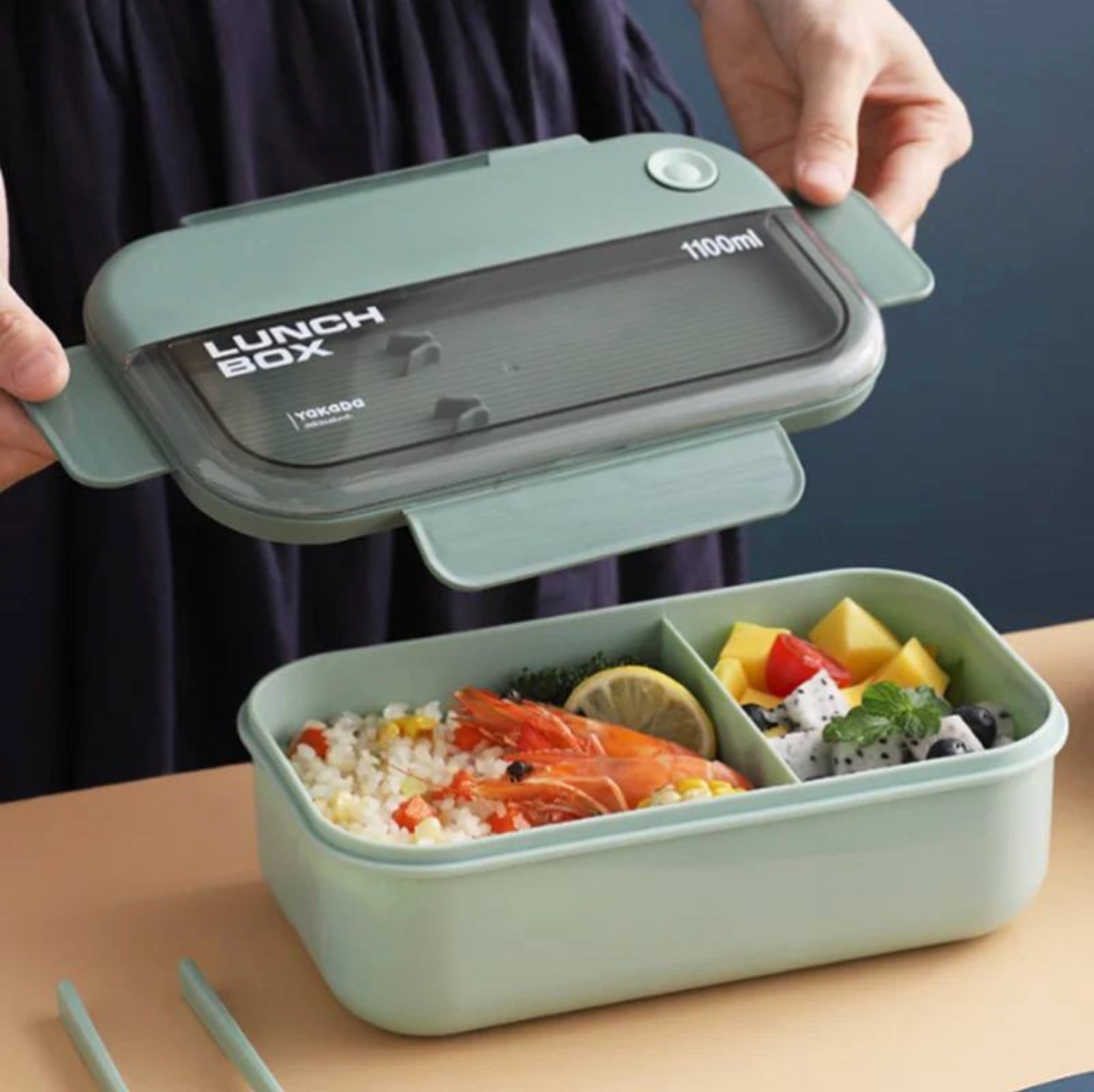 ظرف عذا  محصول وارداتی درجه یک دارای قاشق و چنگال 