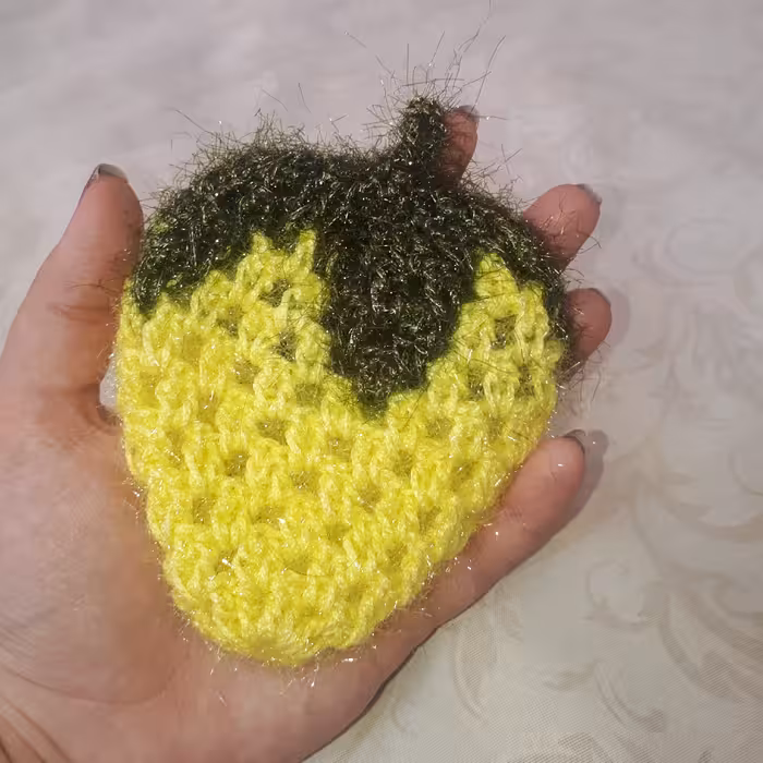 اسکاچ توت فرنگی بافتنی