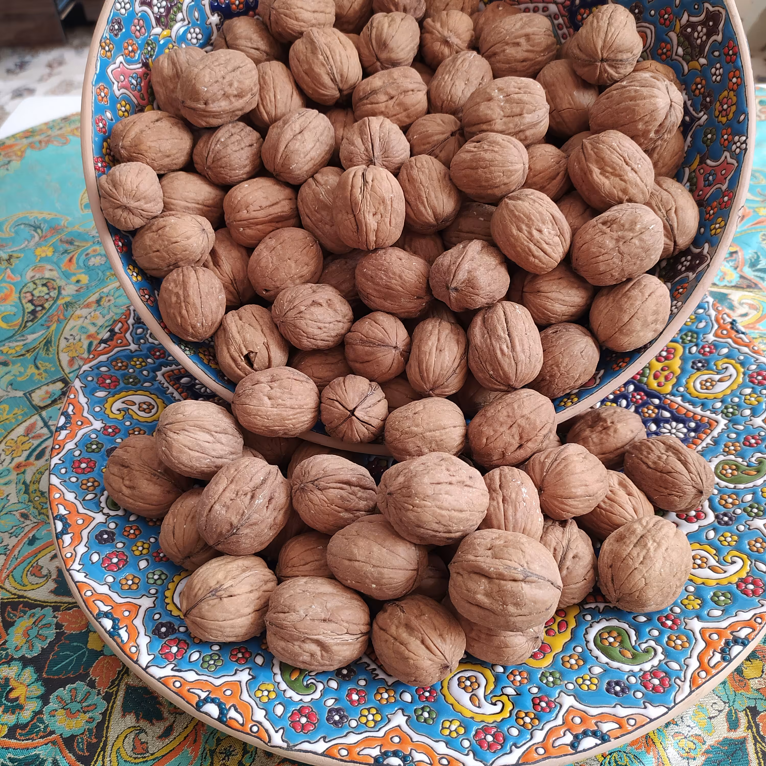 گردوی  ایرانی  مرغوب و  امسالی (500 گرم)