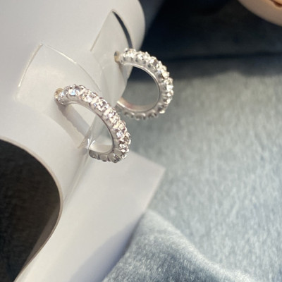 گوشواره نقره عیار 925 وارداتی عیار 925 روی کار حک شده