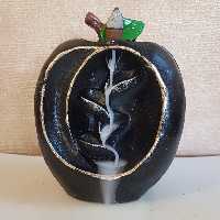 عودسوز آبشاری طرح سیب از جنس پلی استر بسیار زیبا برای دکور منزل