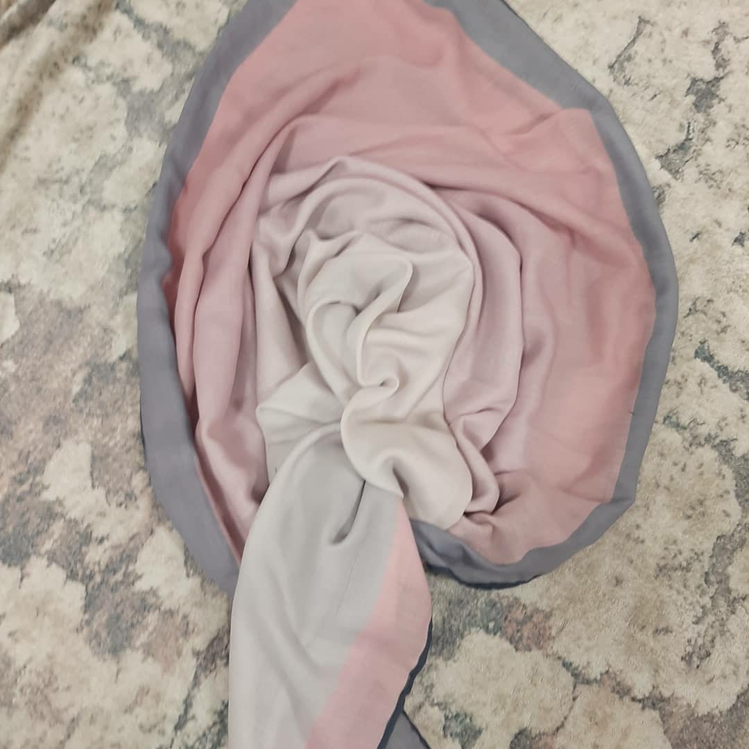 روسری نخی طیفی