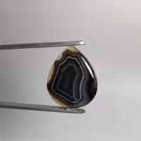 نگین اونیکس مشکی طبیعی اشکی 240234