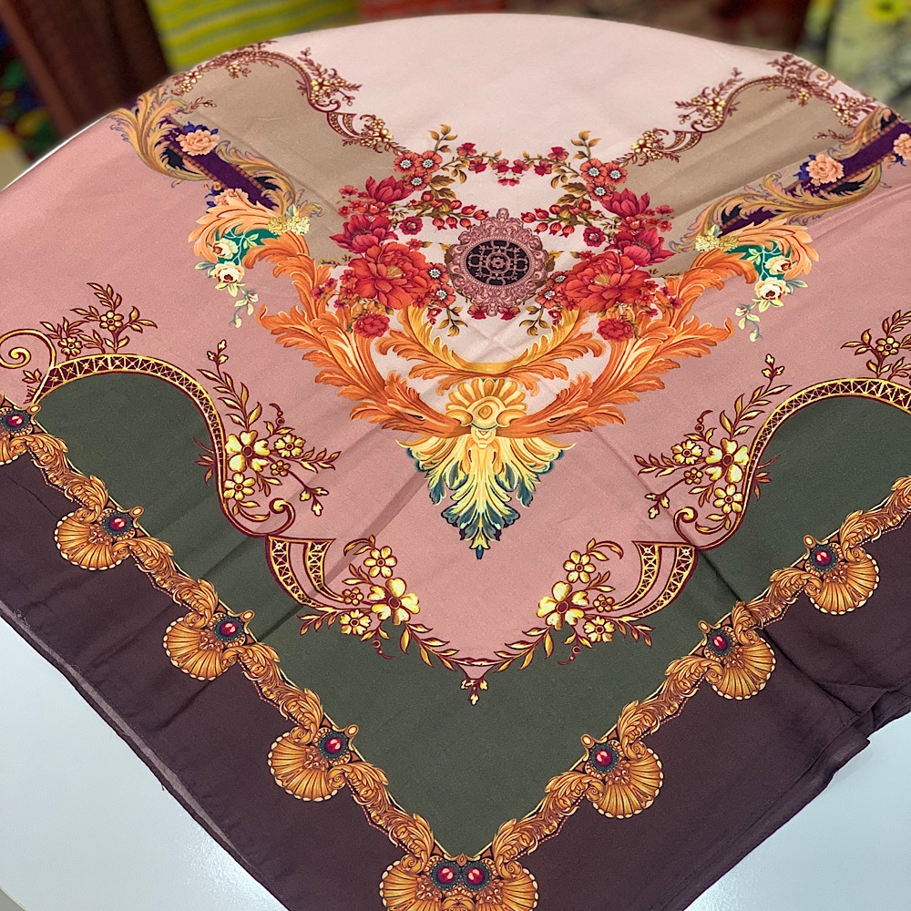 چارقد روسری قواره بزرگ مودال کد 292 کالباسی سبز