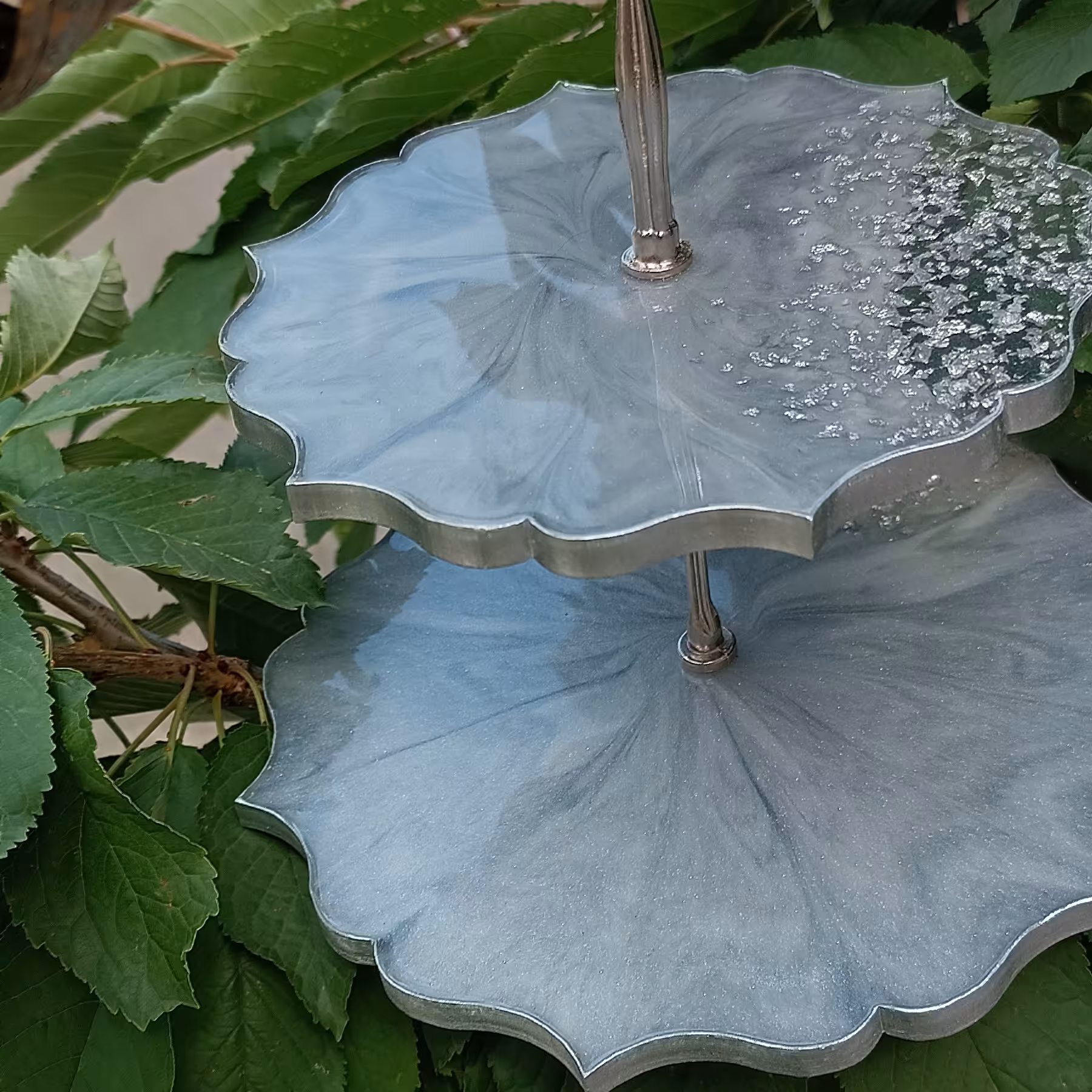 شیرینی خوری دو طبقه.. مناسب برای پذیرایی سایز 20.25 قایل سفارش به رنگ دلخواه مشتری در هر سبک