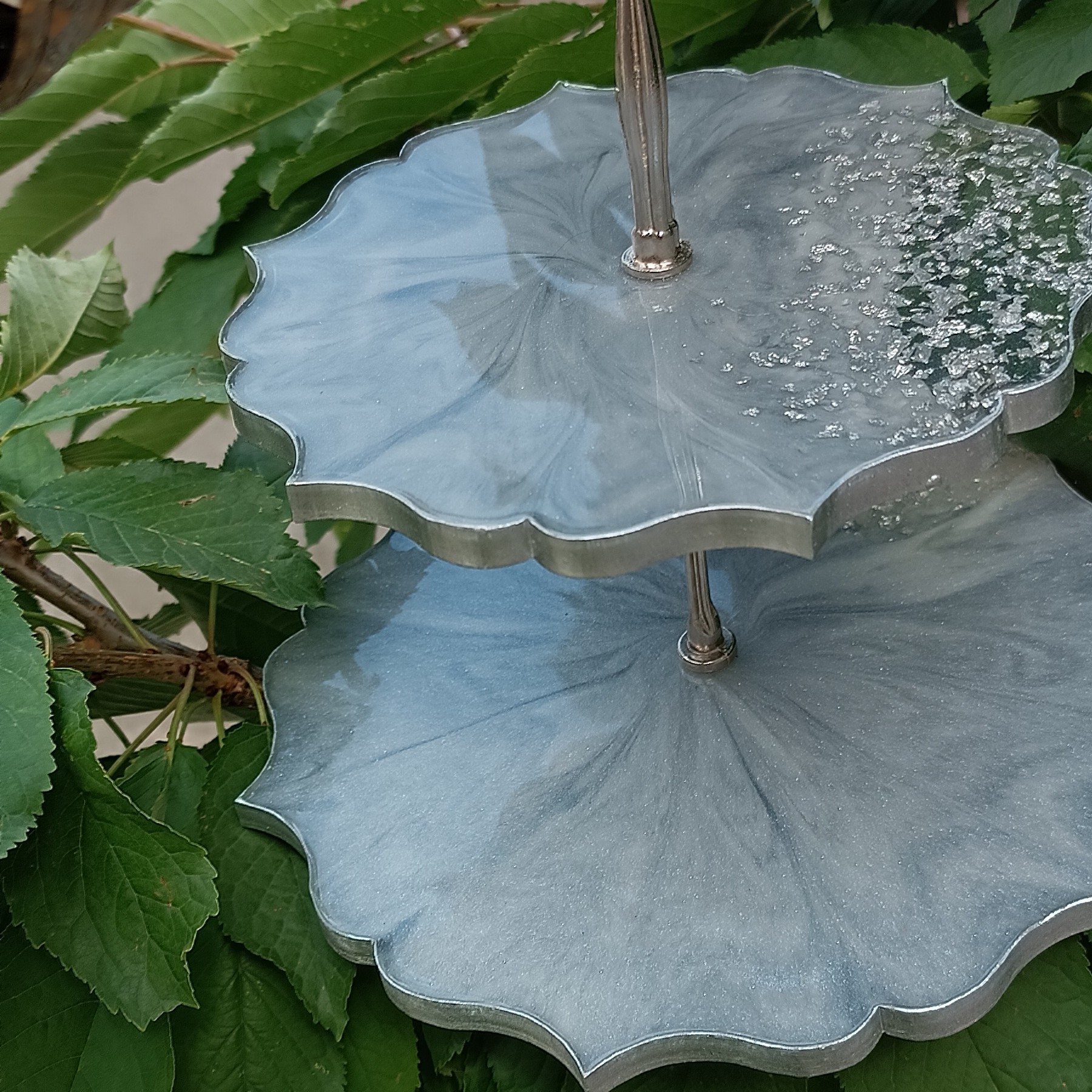 شیرینی خوری دو طبقه.. مناسب برای پذیرایی سایز 20.25 قایل سفارش به رنگ دلخواه مشتری در هر سبک