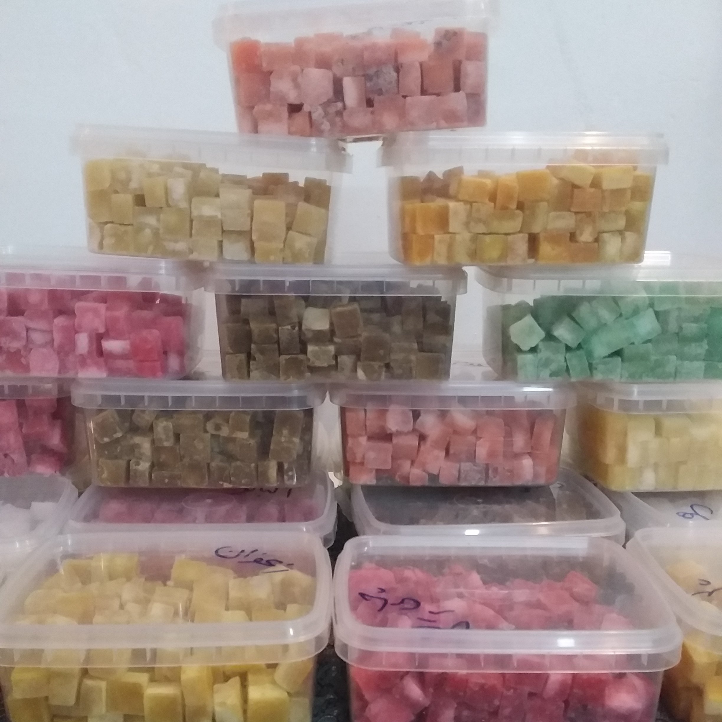 قند طعم دار رنگی