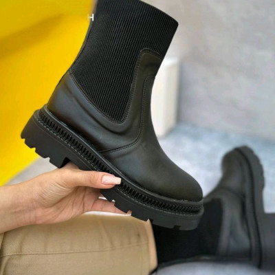 نیم بوت کشی