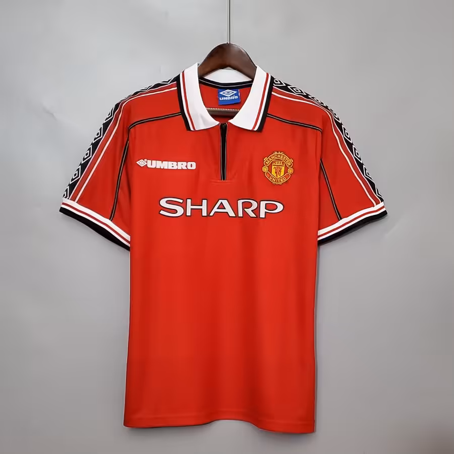 لباس کلاسیک منچستریونایتد 2000-1998 کیت اول