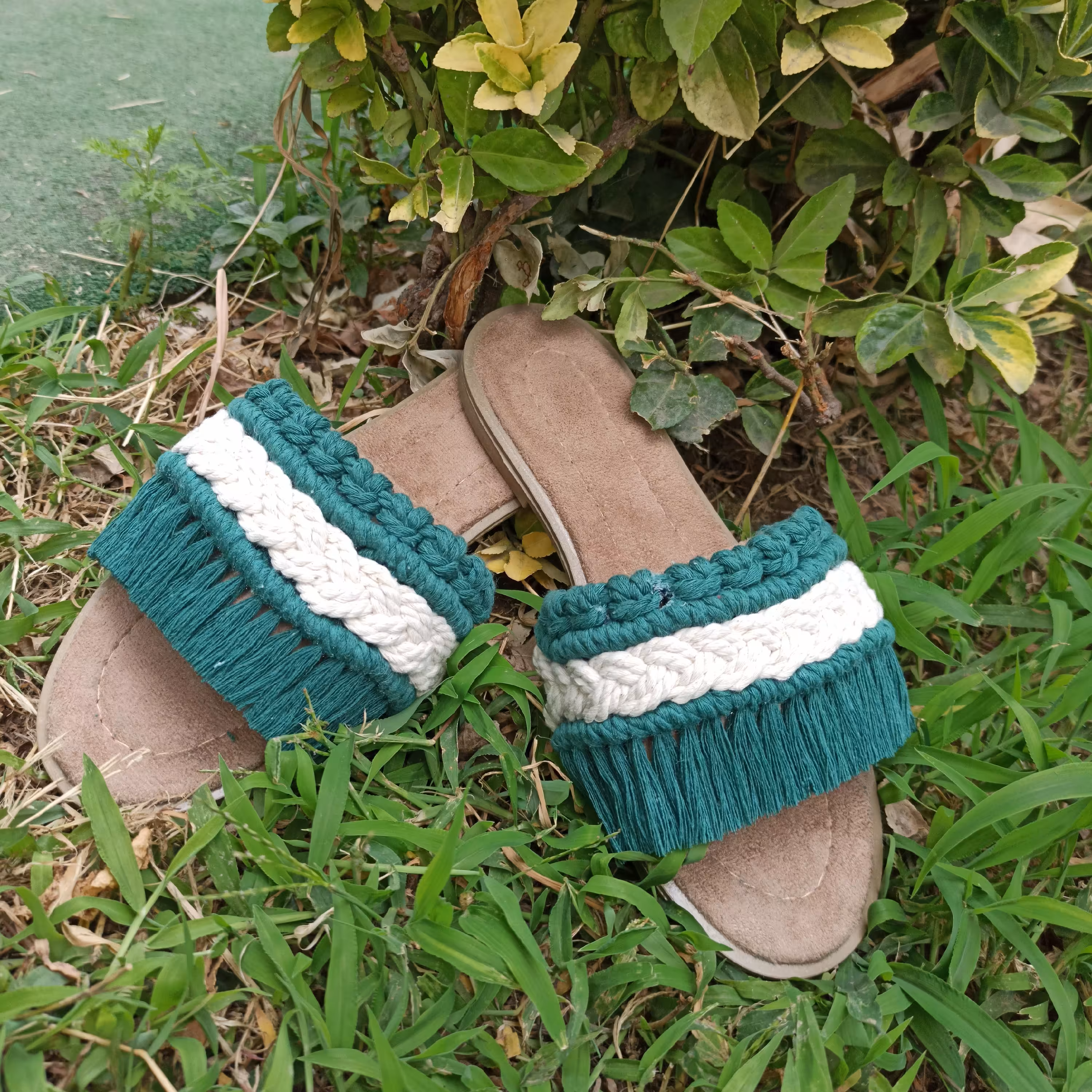 صندل مکرومه رنگ ترکیبی ازسایز38تا40