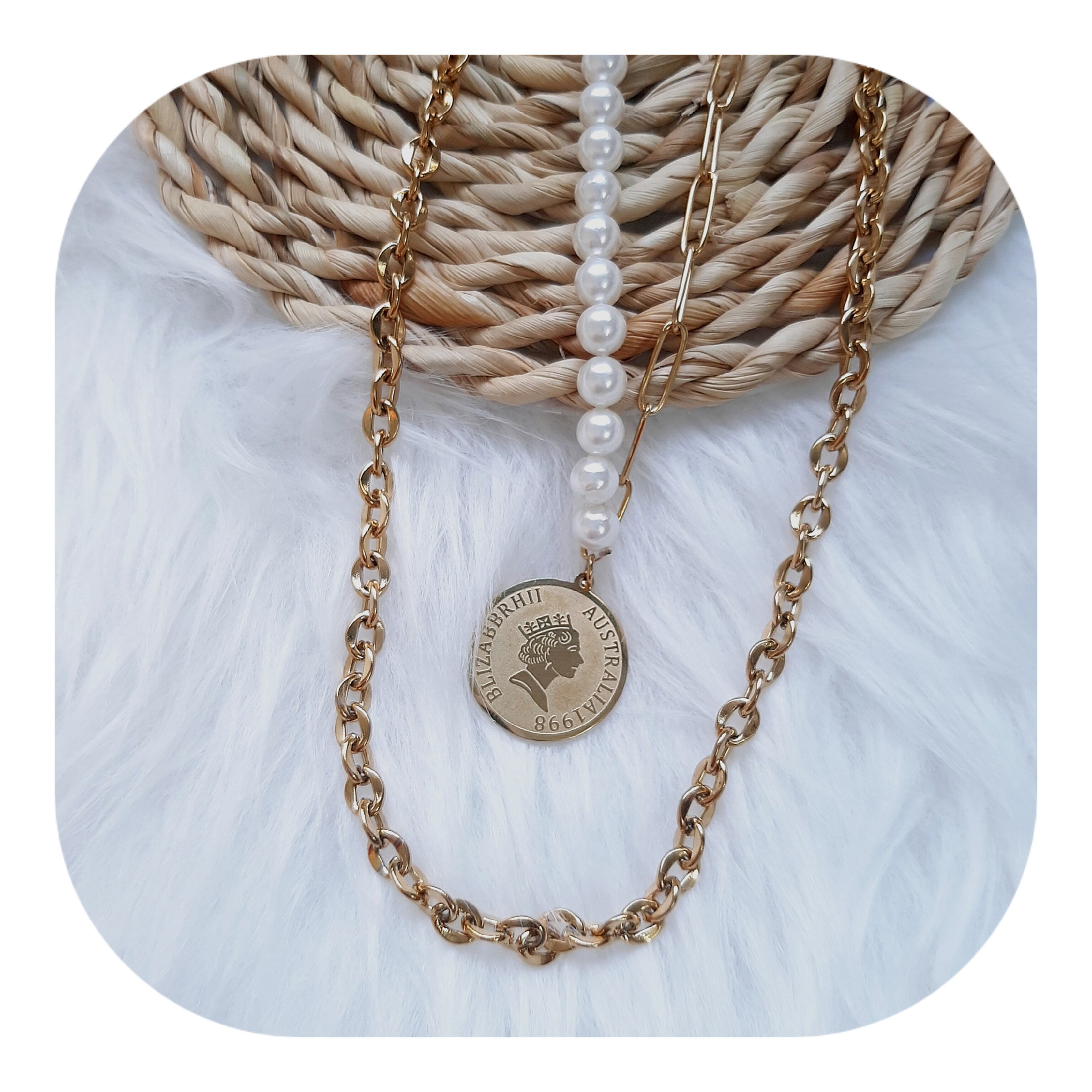 گردنبند الیزابت مرواریدی