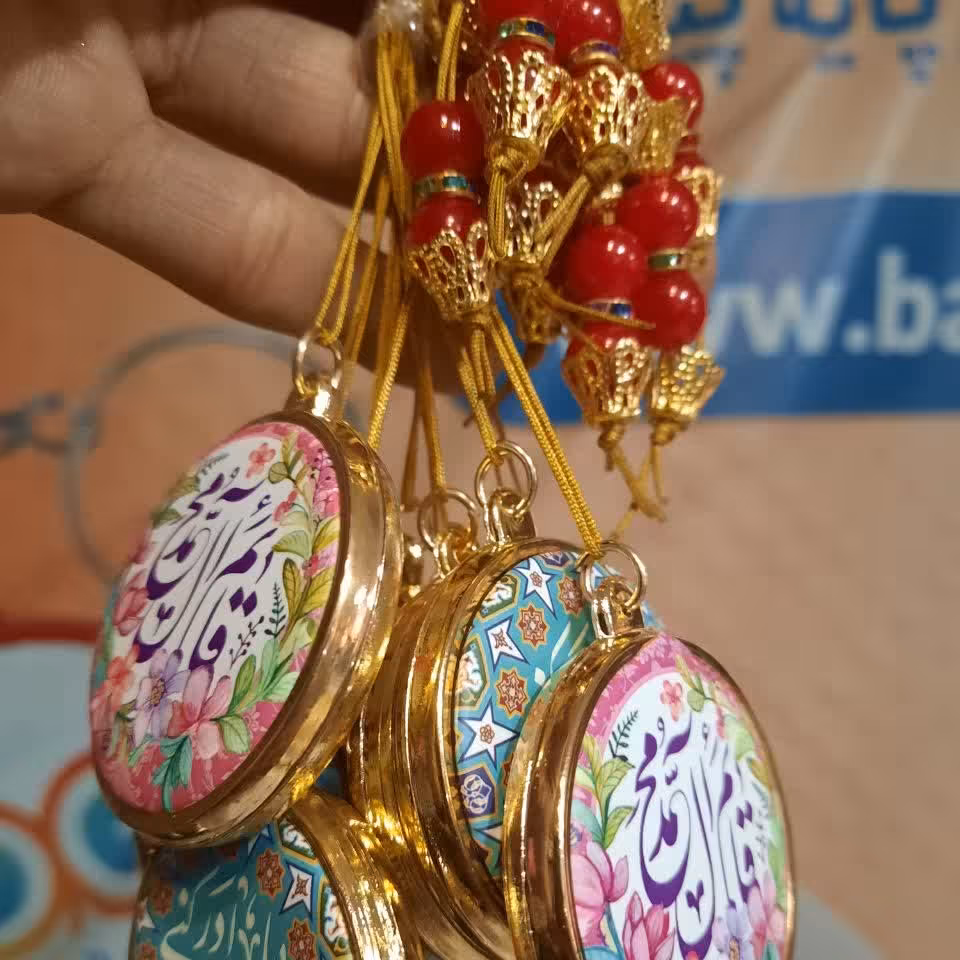 چاپ عکس دلخواه شما روی آویز ماشین