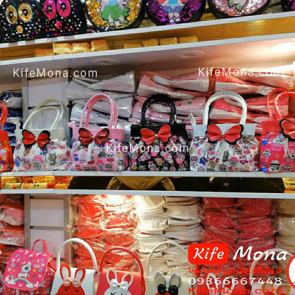 کیف دخترانه ورنی جغدی پاپیونی چروک
کد  1714
سایز  17در23
قیمت  180