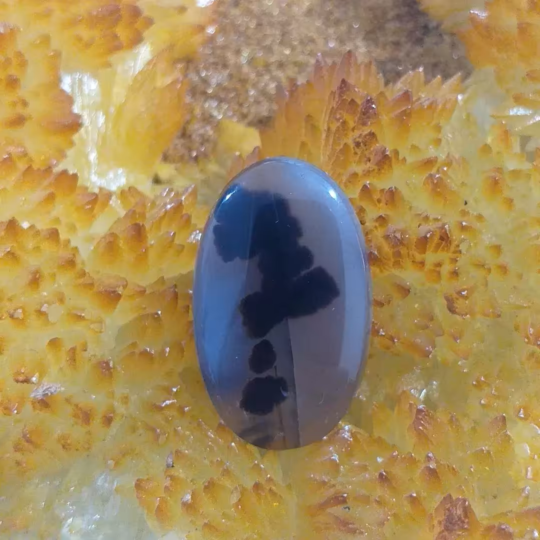 نگین عقیق شجر  قائن اصل معدنی