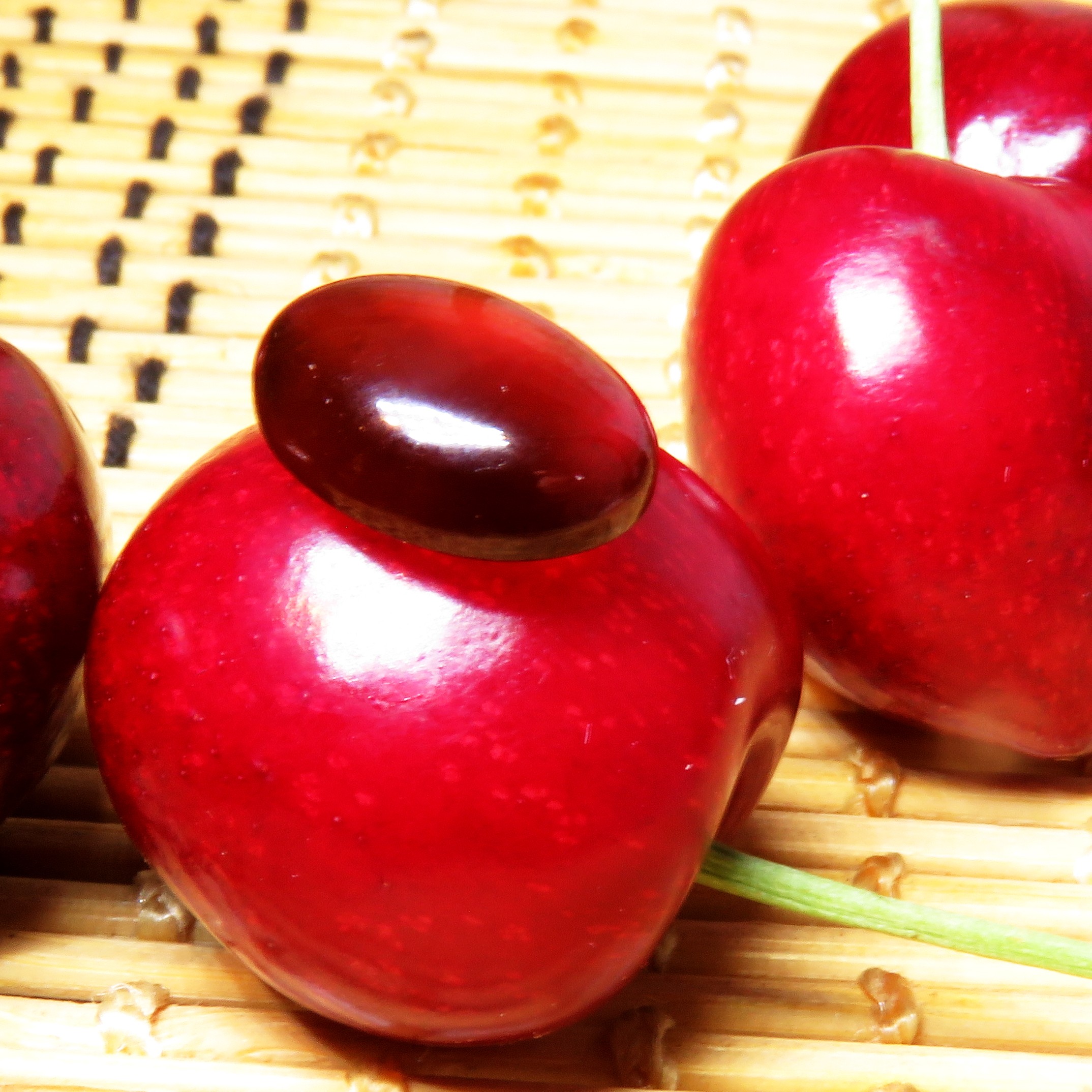 سنگ معدنی و طبیعی  گارنت هسونایت تراش دامله 811