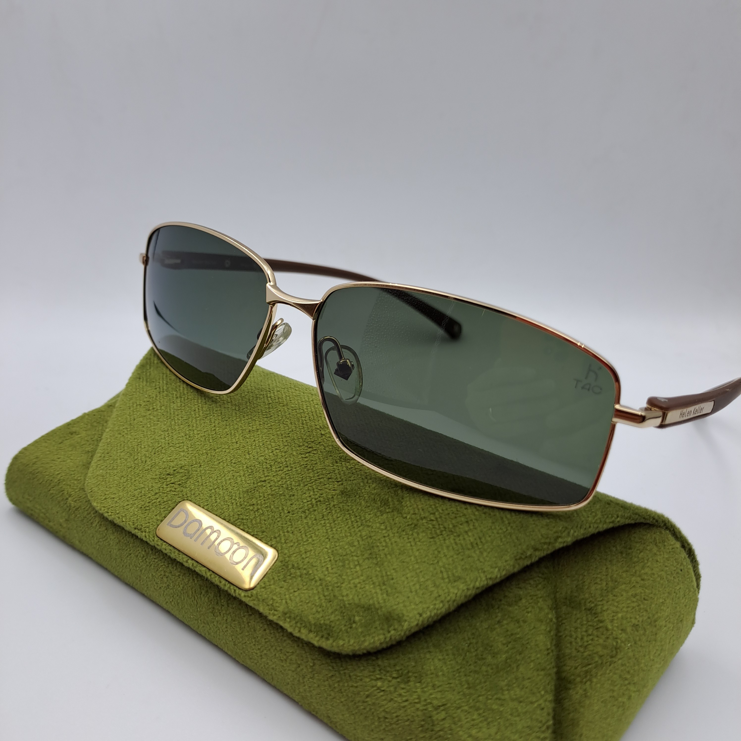 عینک آفتابی مردانه از برند هلن کلر