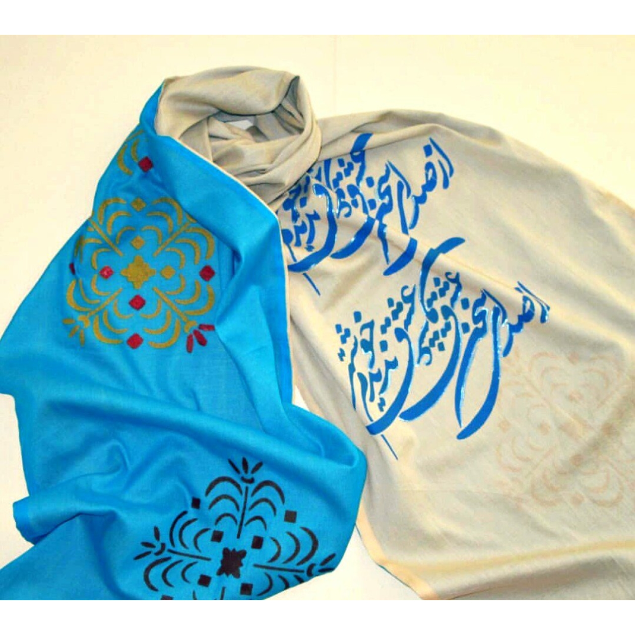 شال دورو نقاشی شده با اشعار حافظ