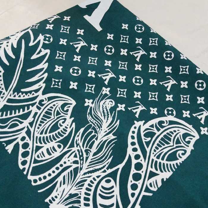 دستمال سر (دستمال گردن) باندانا طرح ورساچ 