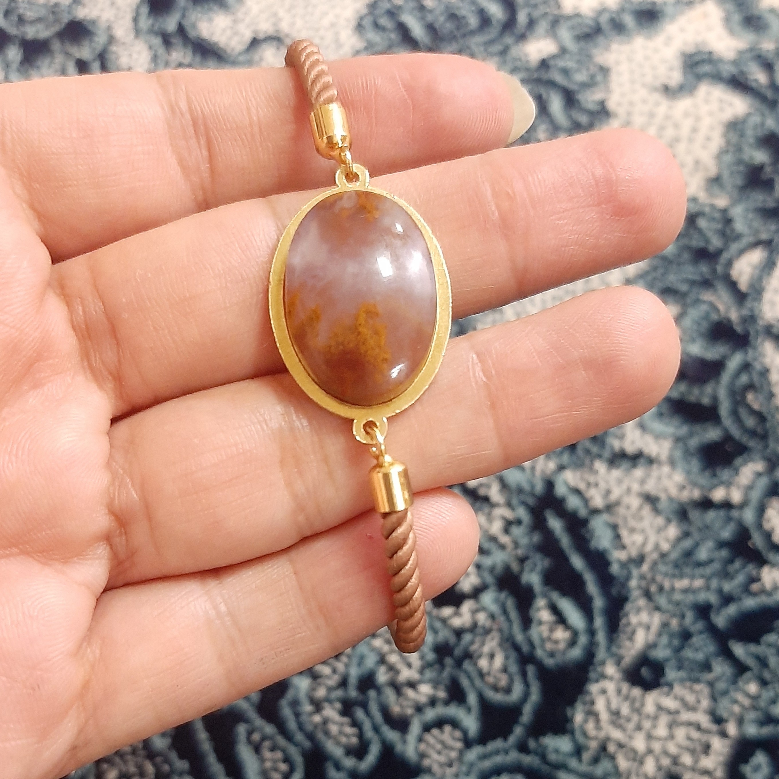 دستبند زیبای شجر شعله ای با بند آسانسوری