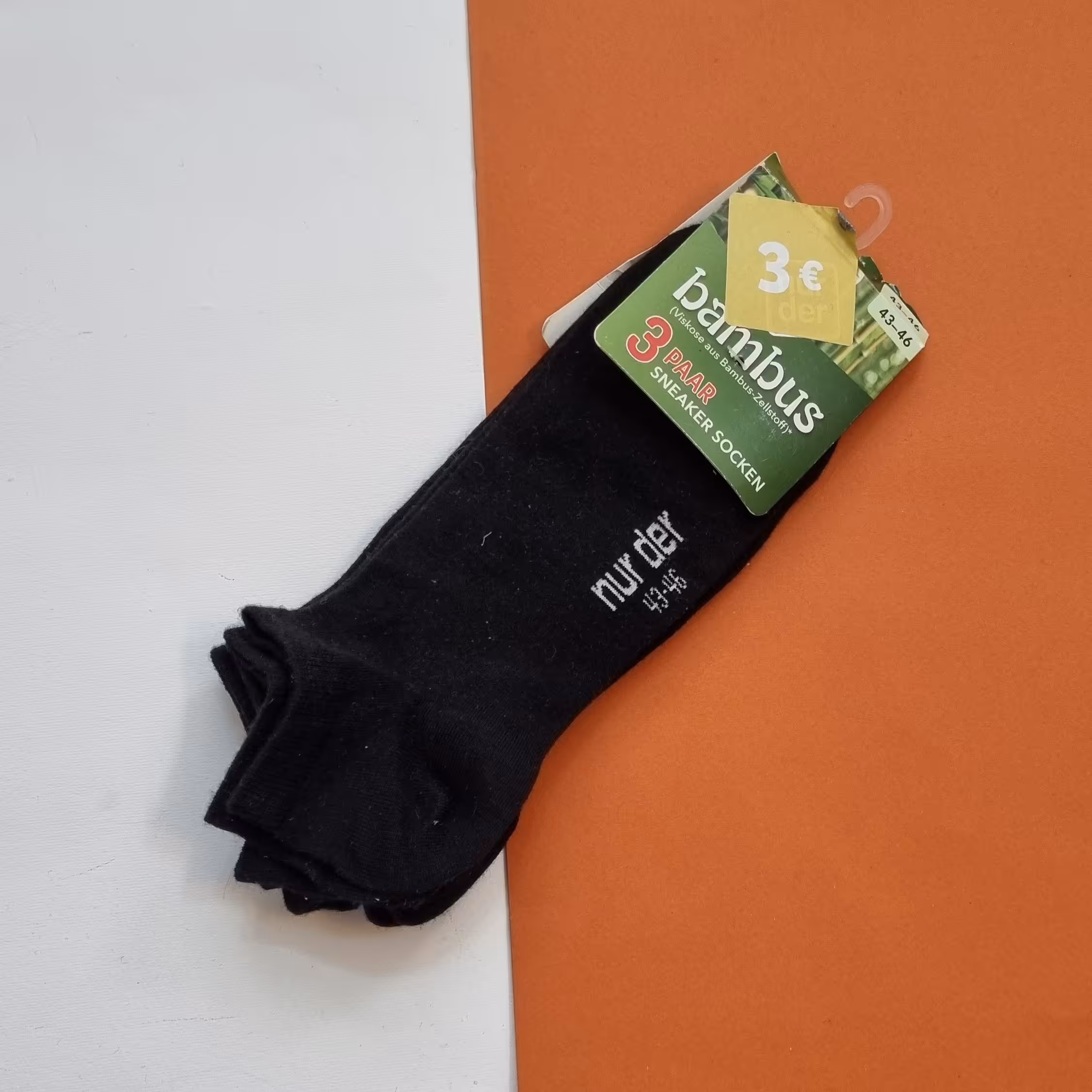 جوراب وارداتی ساق کوتاه مشکی سایز 43 تا 46 مردانه و زنانه سایز بزرگ فروشگاه اسمارا ESMARA لیورجی Livergy 