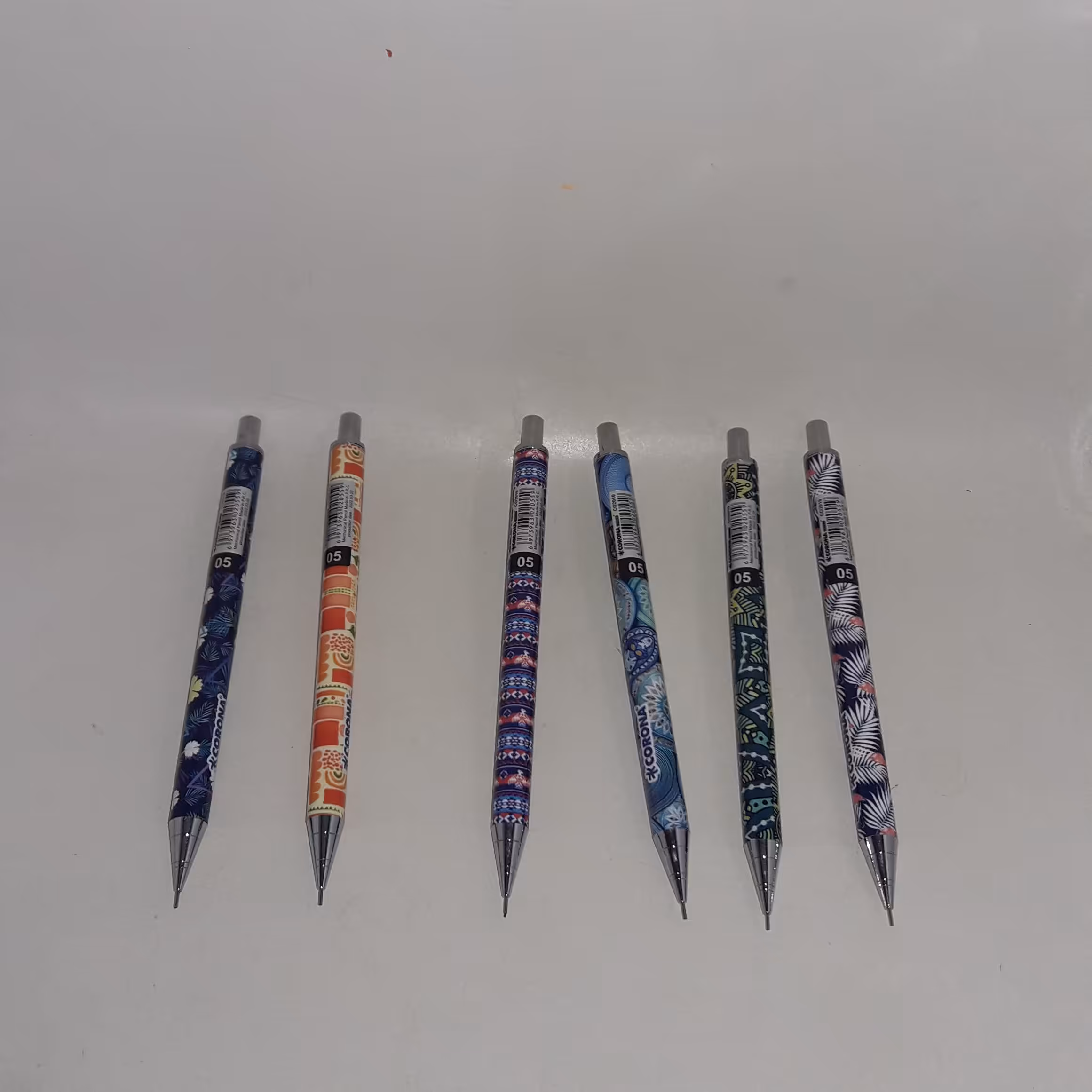 مداد نوکی 0.7 کرونا بدنه طرح دار 