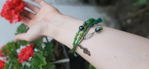 دستبند مهره ای