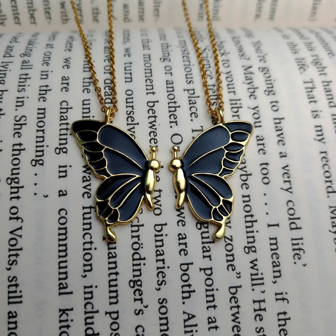 گردنبند ست پروانه مشکی