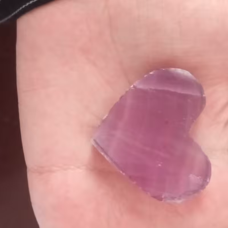 نگین نیمه تراش