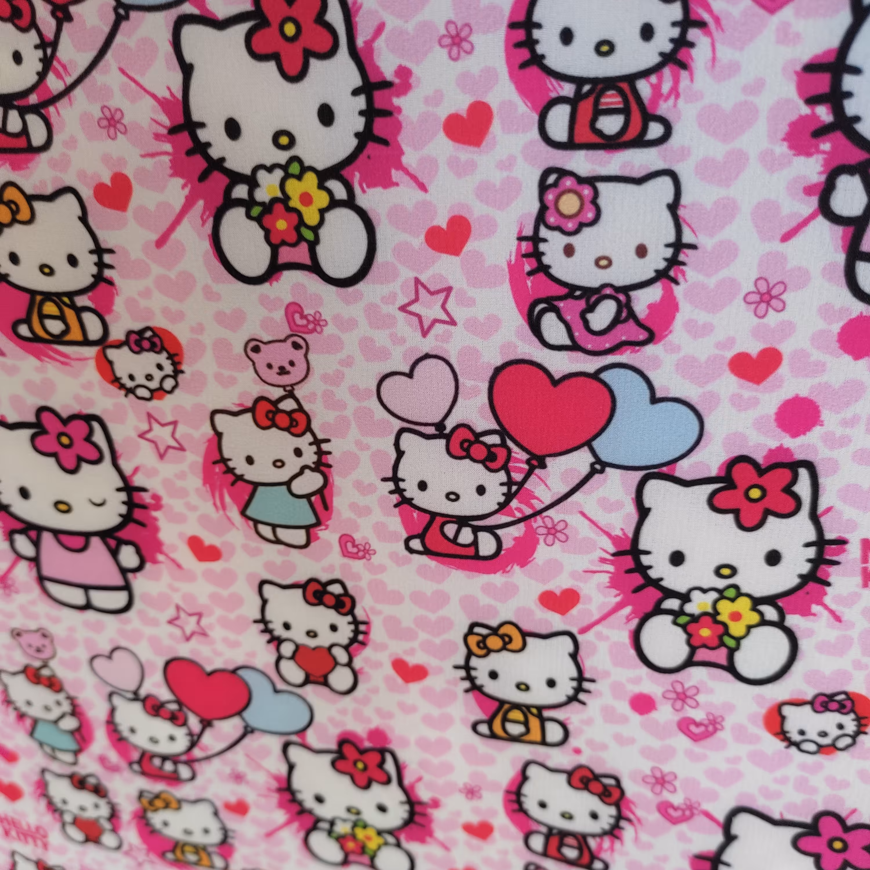 پارچه کرپ بوگاتی گیاهی  عرض 150سانت مناسب سن پایین ضد حساسیت و چروک کردن 