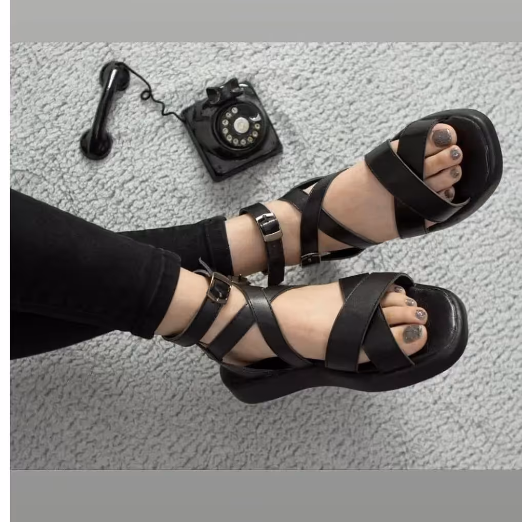 کفش طبی تابستانه