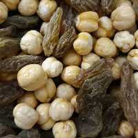 نخودچی کشمش درجه یک 250 گرمی