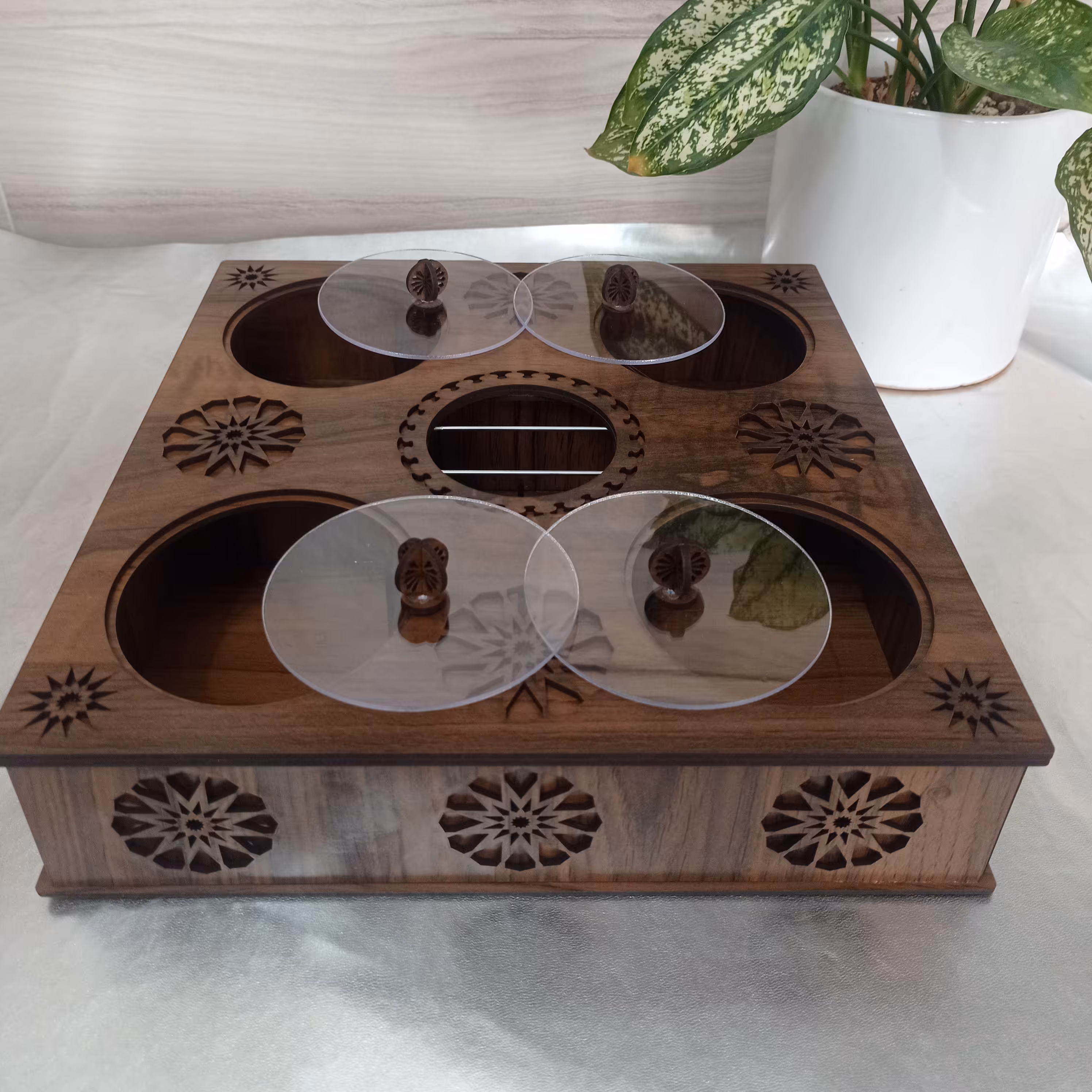 باکس پذیرایی تی بگ  5 خانه وارمر دار طرح سنتی دو لایه درب پلکسی تایوانی (پس کرایه)