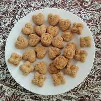 شیرینی رژیمی بدون افزودنی  (عناب و توت)