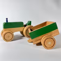 ماشین تراکتور چوبی