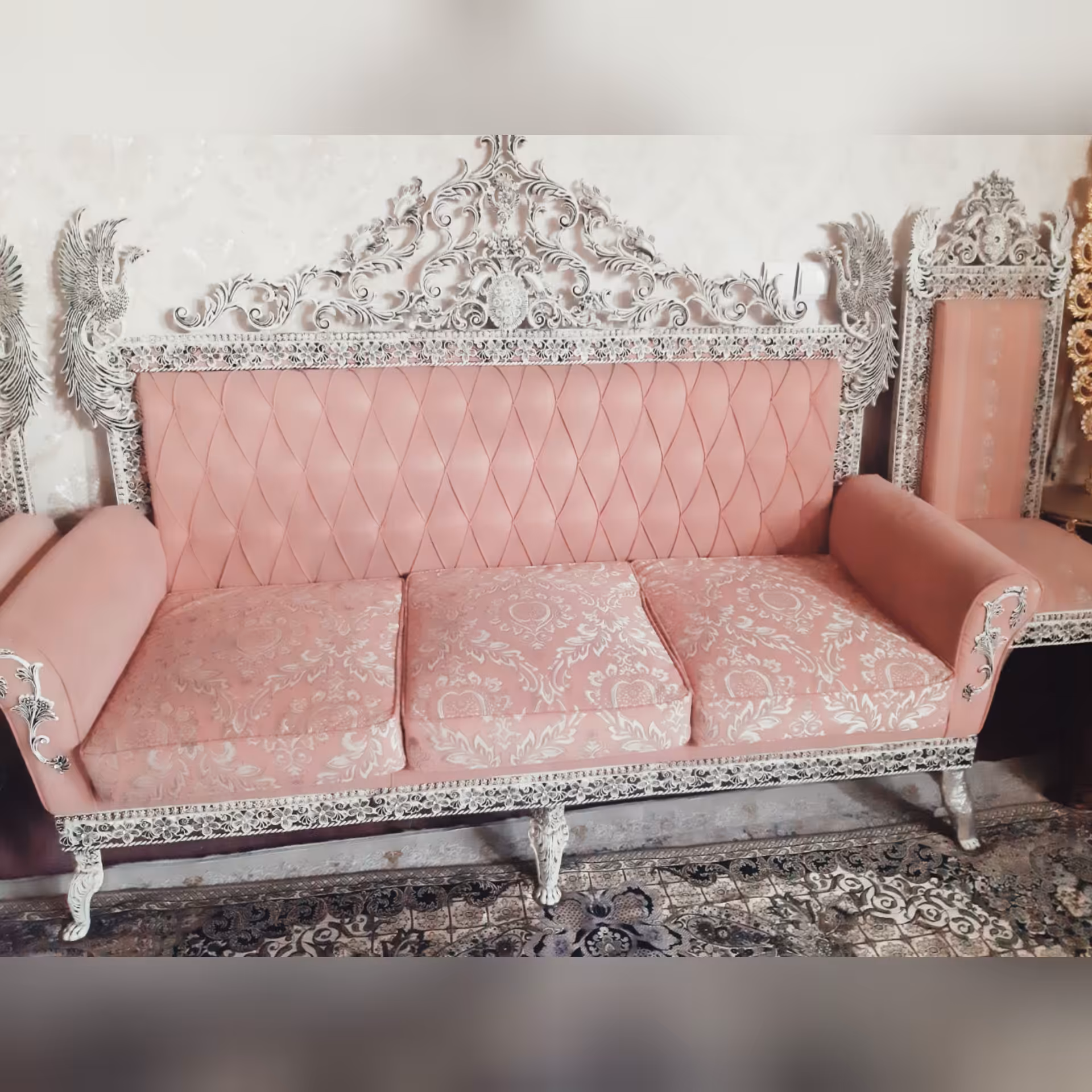 مبل 7 نفره سلطنتی آلیاژی  (هزینه ارسال به عهده ی  مشتری محترم)