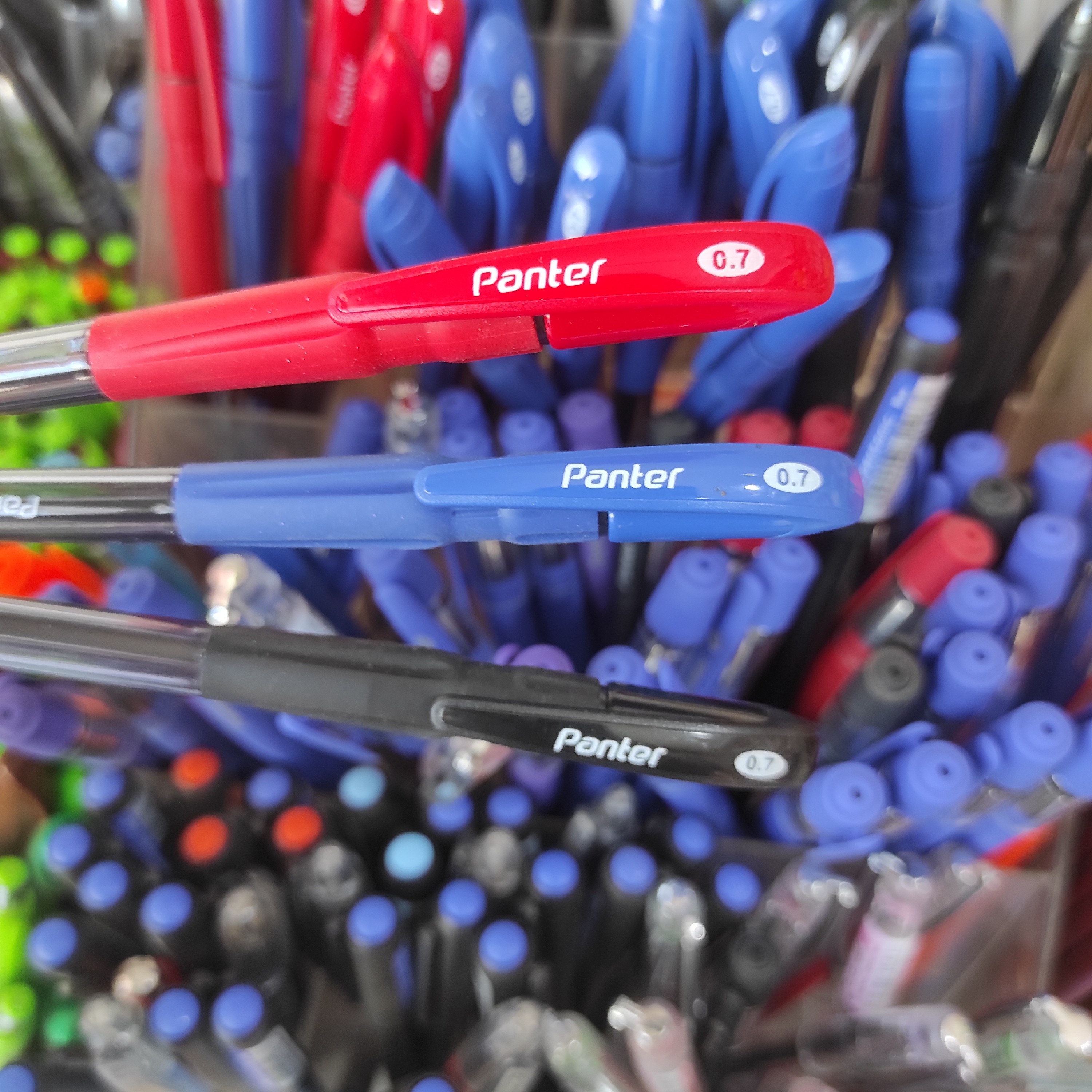 خودکار پنتر  نوک 0.7 رنگ آبی و قرمز و مشکی(رنگ انتخابی)