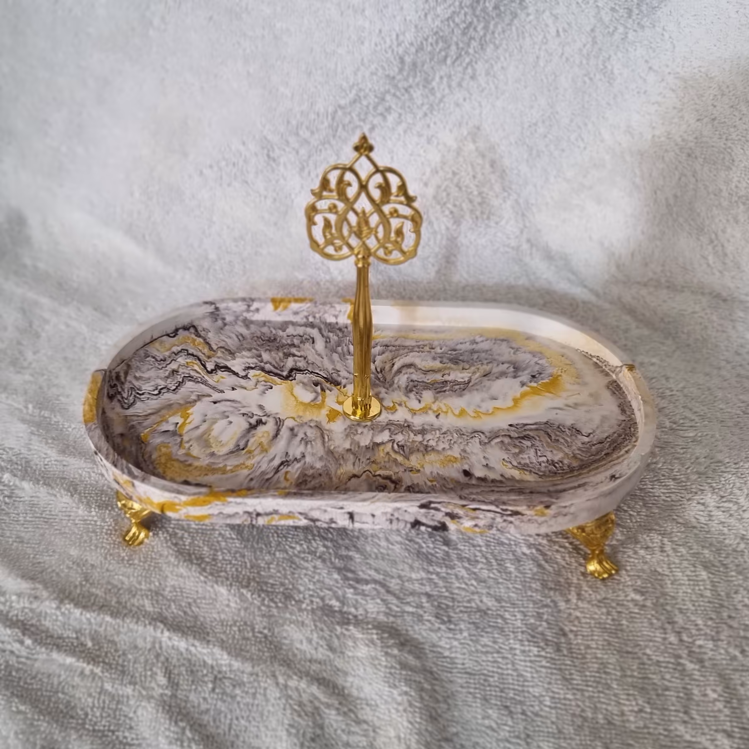 دیس شیرینی خوری پایه دار و دسته دار 23 سانتی